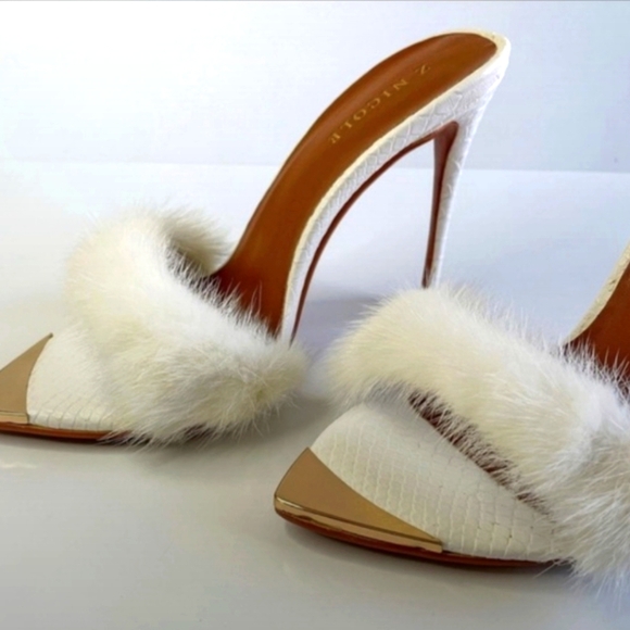 Feminine White Fur Mink Mule Heels 🔥🔥🔥 - Picture 2 of 3